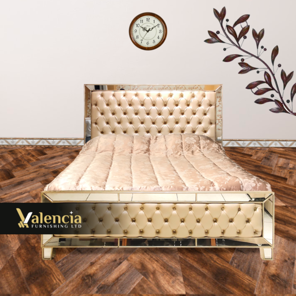 Mirror bed